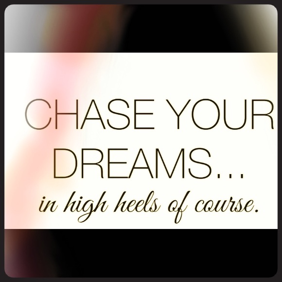 Meet your Posher, Courtney - Picture 1 of 1